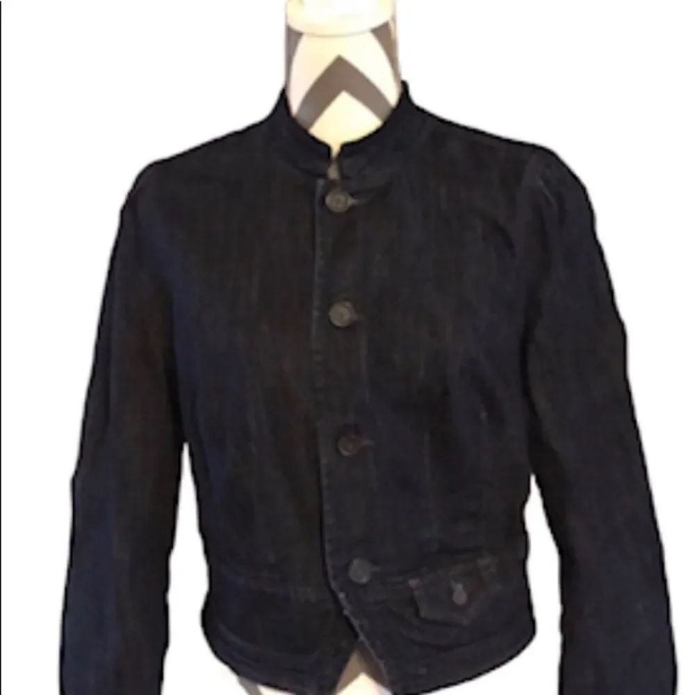 Tommy Hilfiger Dark Denim Jacket Size Medium